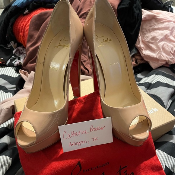 Practically New - Picture 2 of 7